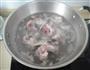 莲子山药猪骨汤的做法图解5