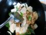 土豆片尖椒炒肉的做法图解6