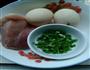 芙蓉蛋蒸肉的做法图解1