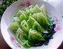 青菜面豉汤的做法图解2