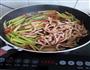 芹菜肉丝的做法图解10