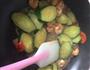 高血压食谱5—黄瓜炒虾仁的做法图解3