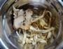 木棉花响螺鸡爪汤—冬季暖身的做法图解3