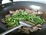 蒜薹炒肉片的做法图解5