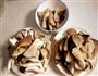 椒盐蘑菇的做法图解1