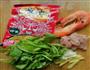 鲜虾榨菜肉丝面-乌江榨菜的做法图解1