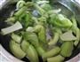 生炒水东芥菜的做法图解1