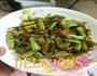 肉炒扁豆的做法图解1