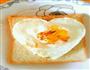 爱心煎蛋的做法图解1