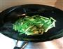 全家人都爱-蒜苔炒肉的做法图解7