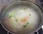 皮蛋瘦肉粥 剩饭版的做法图解3