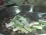 葱爆羊肉的做法图解2
