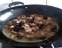 木耳冬茹炖鸭肉的做法图解5