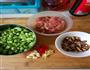 四季豆炒肉末的做法图解2