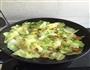 饭扫光-小炒卷心菜的做法图解4