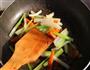 水芹津白炒牛柳的做法图解11