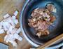 芹菜配肉的做法图解3