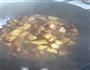 土豆炖鸡的做法图解3
