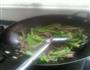 芹菜炒肉丝的做法图解5