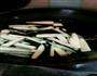 紫苏肉沫煮茄瓜的做法图解3