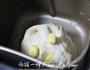 云朵卡仕达酱小面包的做法图解2