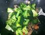 西兰花炒肉片煲的做法图解15