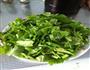 芹菜鱼豆腐的做法图解2