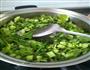 芹菜鱼豆腐的做法图解7