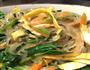 三丝拌菠菜的做法图解1