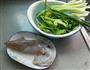 芹香炒鲜鱿的做法图解1