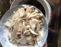 养生排骨牛肉杂菌汤的做法图解7