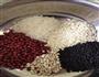 腊八粥的做法图解1