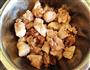 小鸡炖蘑菇的做法图解3