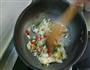 黄金蟹粉丝煲的做法图解3