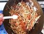 绿豆芽炒饼的做法图解23