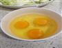京葱炒蛋的做法图解2