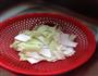 油豆腐炒白菜的做法图解1