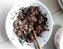 油豆腐包肉炖粉条的做法图解3