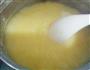 玉米面粥的做法图解2
