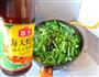 墨鱼花炒韭菜的做法图解6