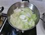 白菜猪肉水饺的做法图解2