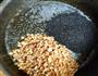 芝麻花生糖的做法图解8