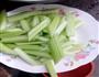 西芹炒腊肉的做法图解2