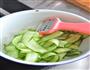 口水黄瓜的做法图解2