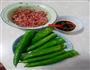 肉酿虎皮尖椒的做法图解1