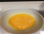 牛奶炖蛋的做法图解1
