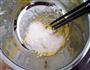 蛋黄椰丝球的做法图解2