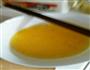 营养鸡蛋饼的做法图解2