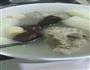 山药莲子猪骨奶白汤的做法图解4