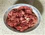 全家版牛肉炒芹菜的做法图解1